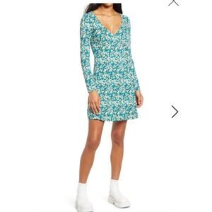 NWT BP. Long Sleeve Print Knit Dress In Green Moss size small